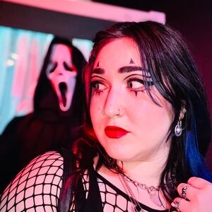 Meet your Posher, Collette